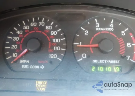 2002 Ford Mustang z USA, uszkodzony, nr VIN 1FAFP40412F206983